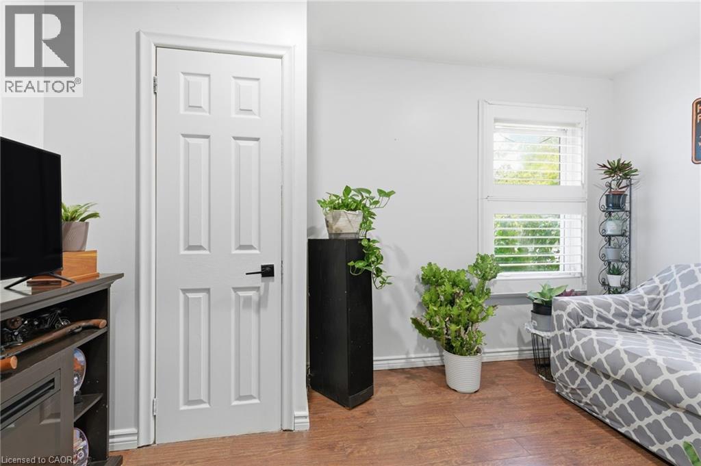 272 Grey Street, Brantford, Ontario  N3S 4W8 - Photo 15 - 40785297