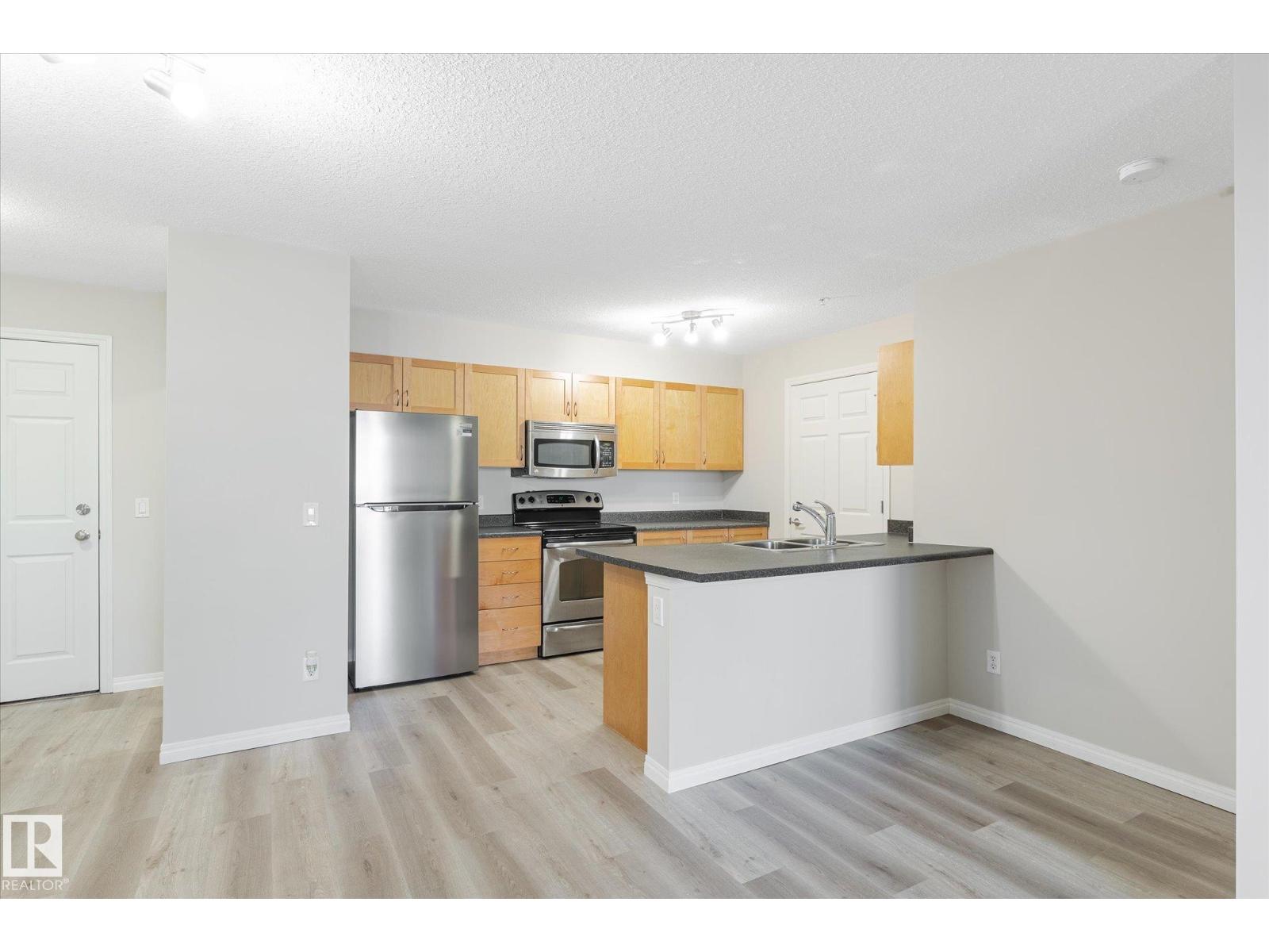 #111 40 Summerwood Bv, Sherwood Park, Alberta  T8H 0C3 - Photo 6 - E4456849