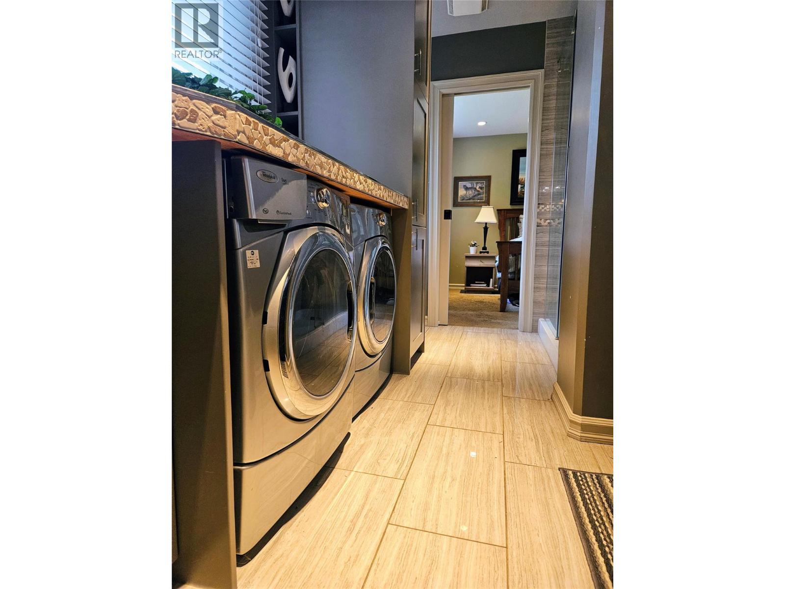 1718 9th Avenue, Invermere, British Columbia  V0A 1K0 - Photo 5 - 10356312