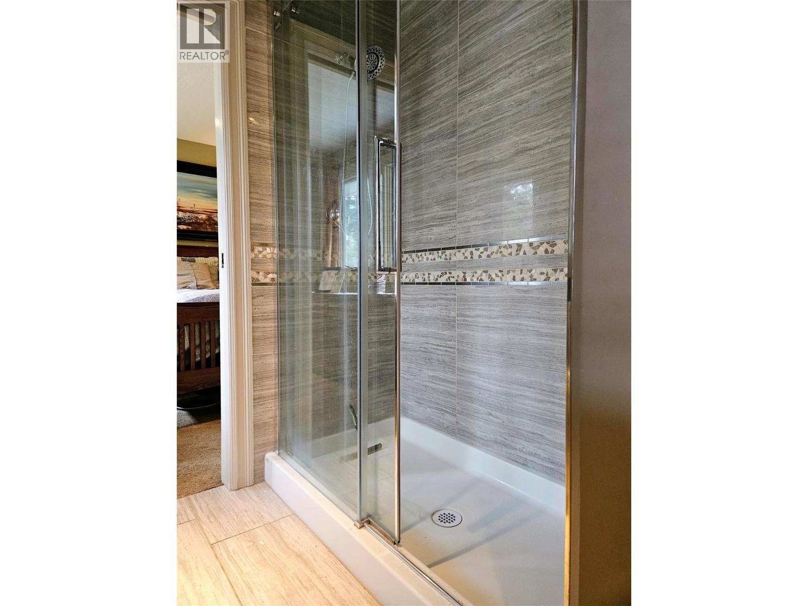 1718 9th Avenue, Invermere, British Columbia  V0A 1K0 - Photo 22 - 10356312