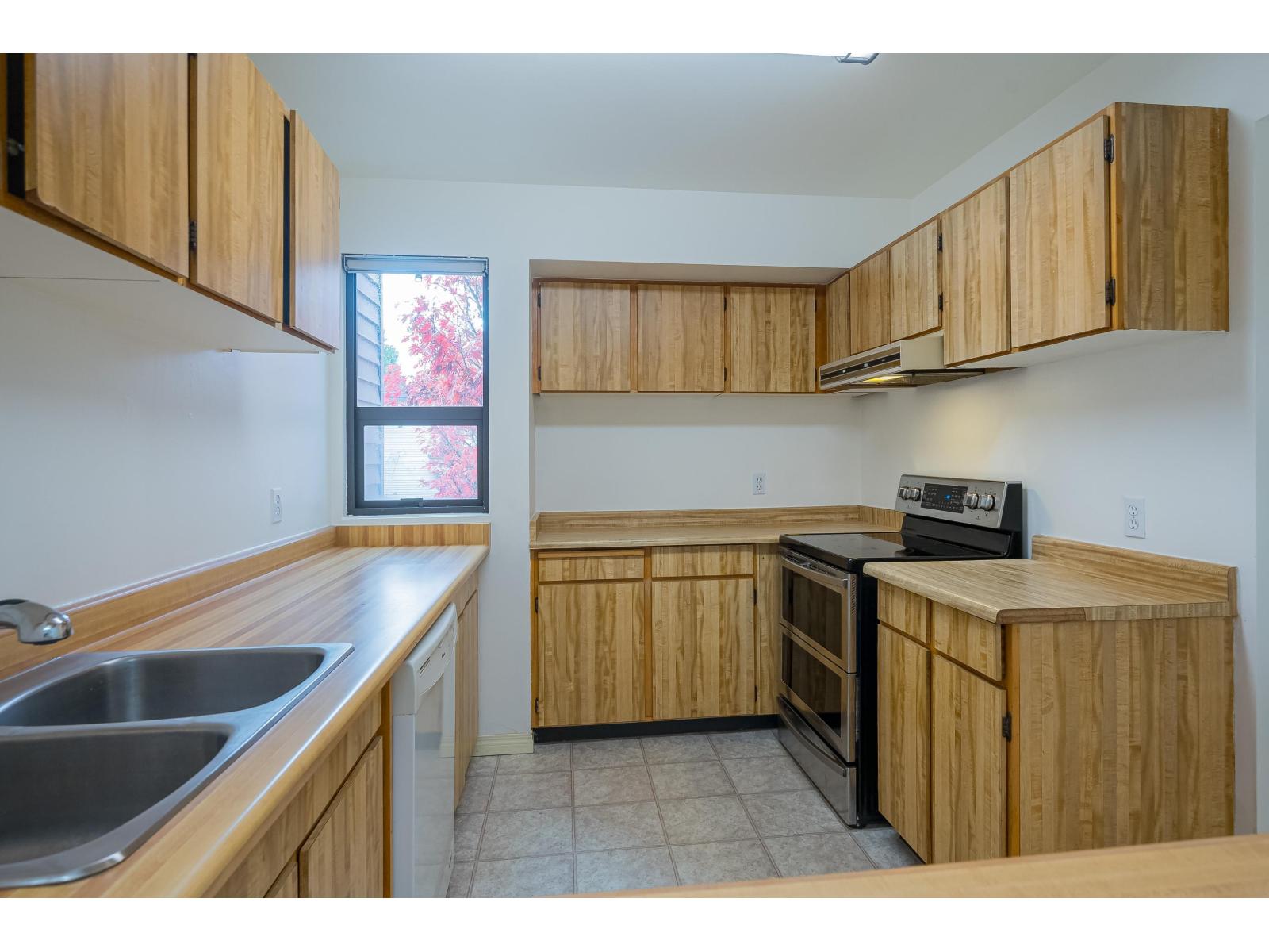 19 13775 102 Avenue, Surrey, British Columbia  V3T 1N9 - Photo 11 - R3064565