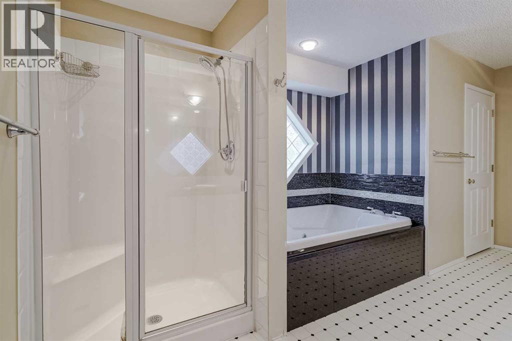 375 Douglas Glen Gardens Se, Calgary, Alberta  T2Z 3T1 - Photo 31 - A2268336