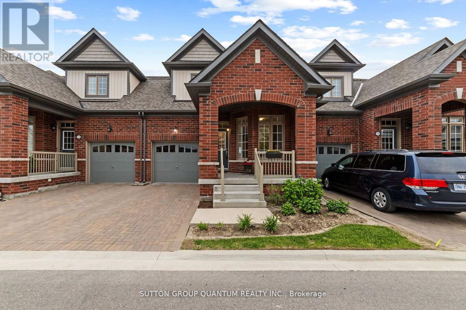 36 BLUESTONE CRESCENT, Brampton, Ontario