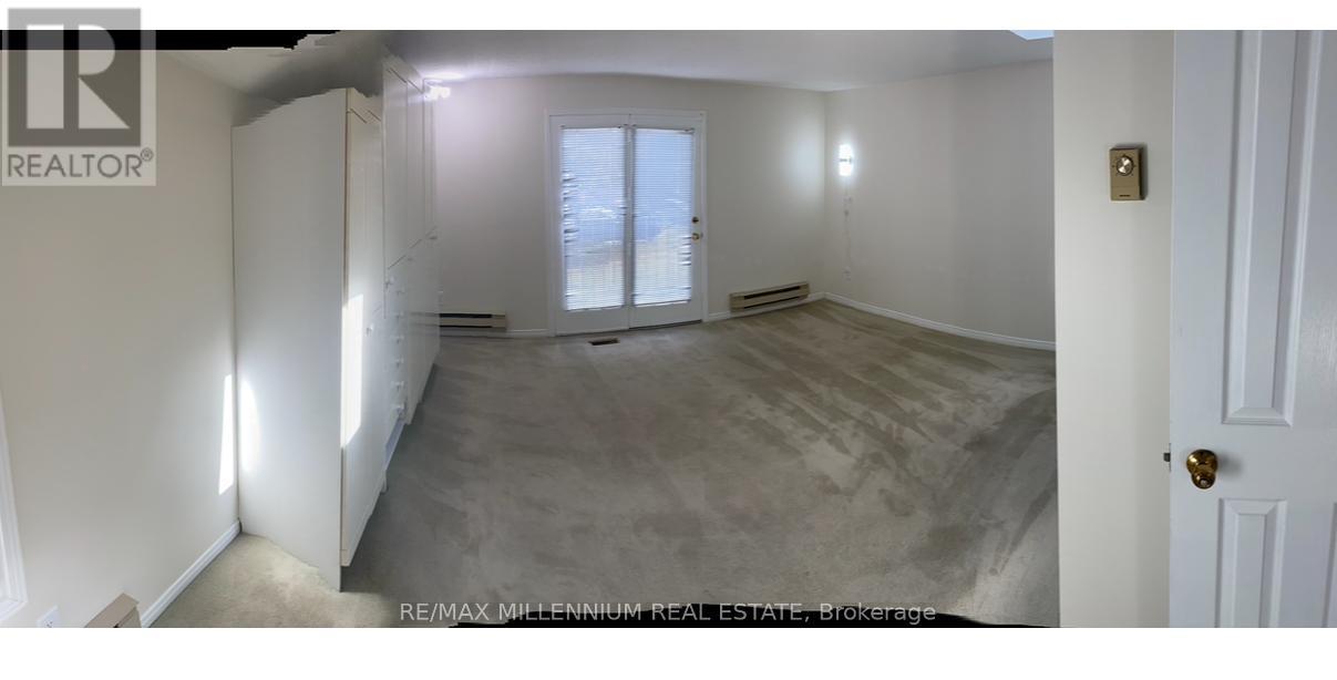 4146 Wheelwright Crescent, Mississauga, Ontario  L5L 2X6 - Photo 2 - W12509458