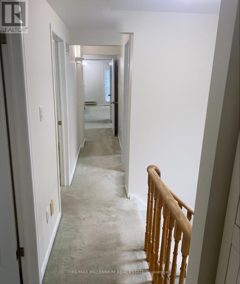 4146 Wheelwright Crescent, Mississauga, Ontario  L5L 2X6 - Photo 7 - W12509458