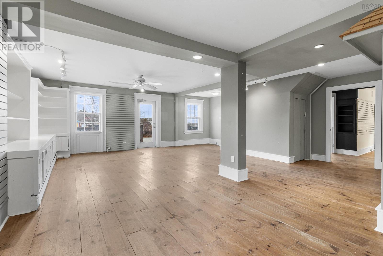 662 Main Street, Mahone Bay, Nova Scotia  B0J 2E0 - Photo 10 - 202523963