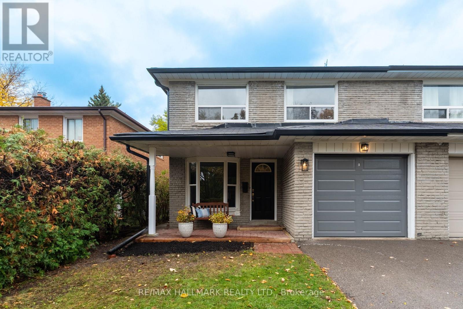 48 Doubletree Road, Toronto, Ontario M2J 3Z4 - Photo 2 - C12509558