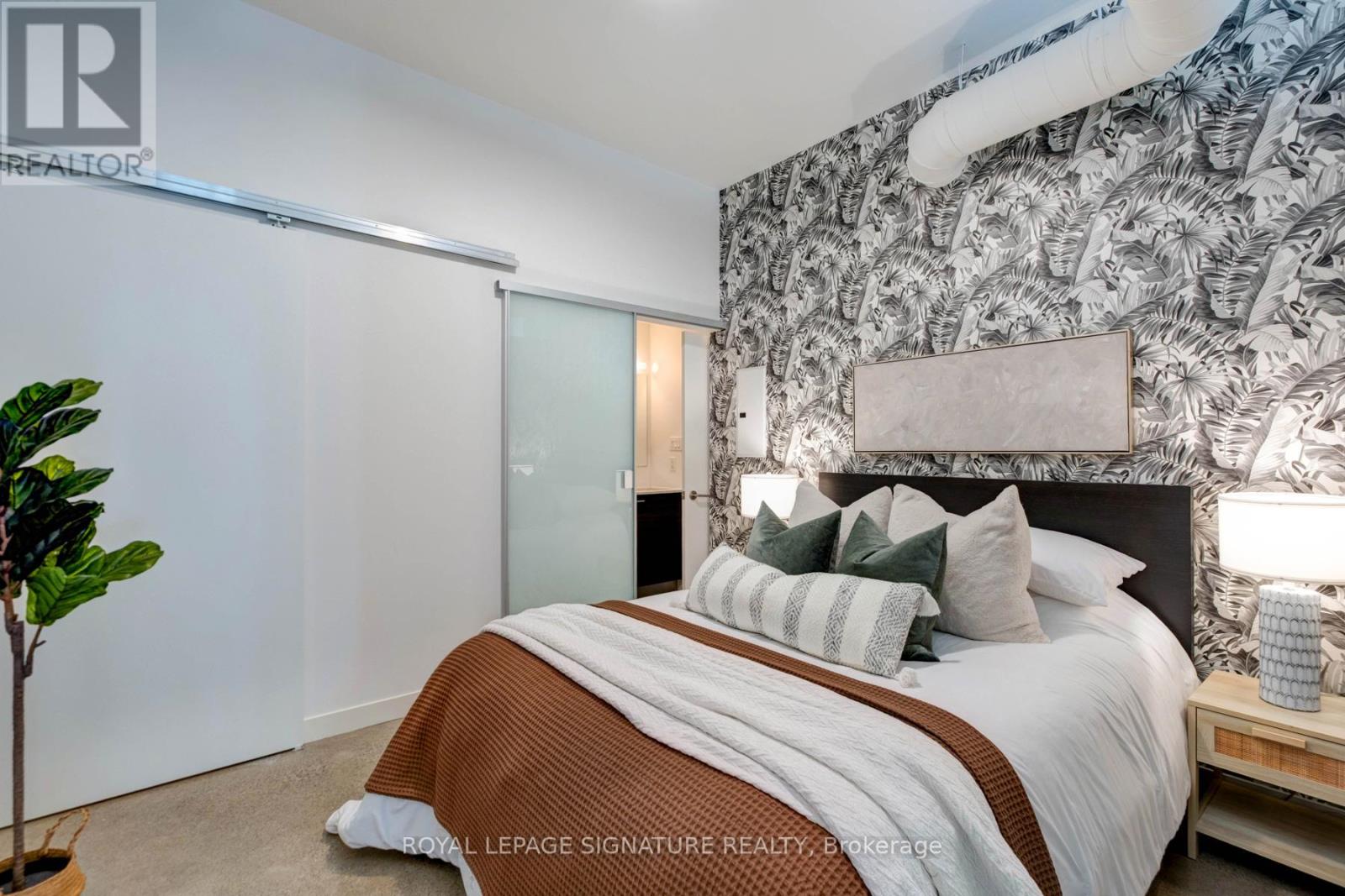 208 - 52 Sumach Street, Toronto, Ontario  M5A 3J7 - Photo 17 - C12509570