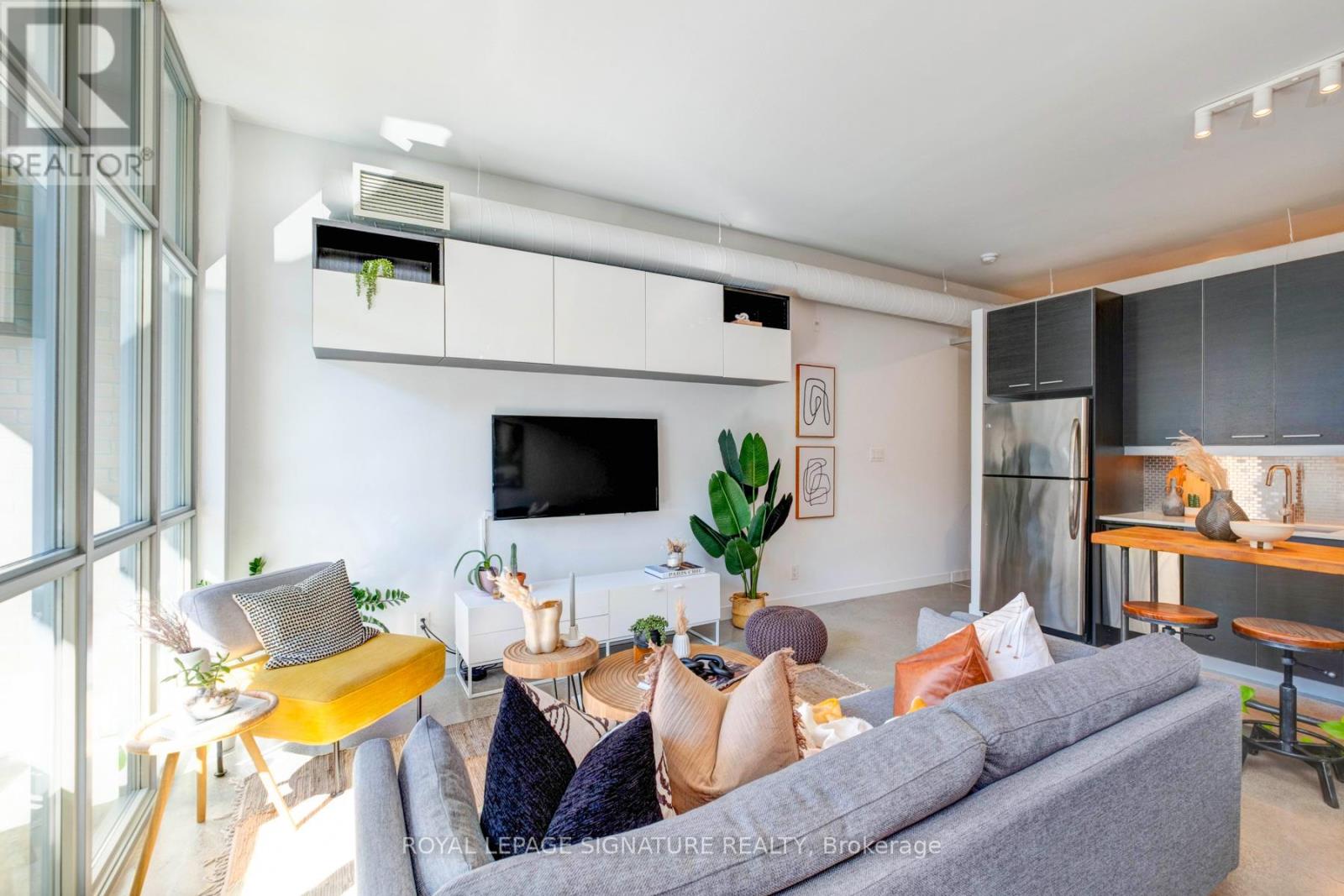 208 - 52 Sumach Street, Toronto, Ontario  M5A 3J7 - Photo 7 - C12509570