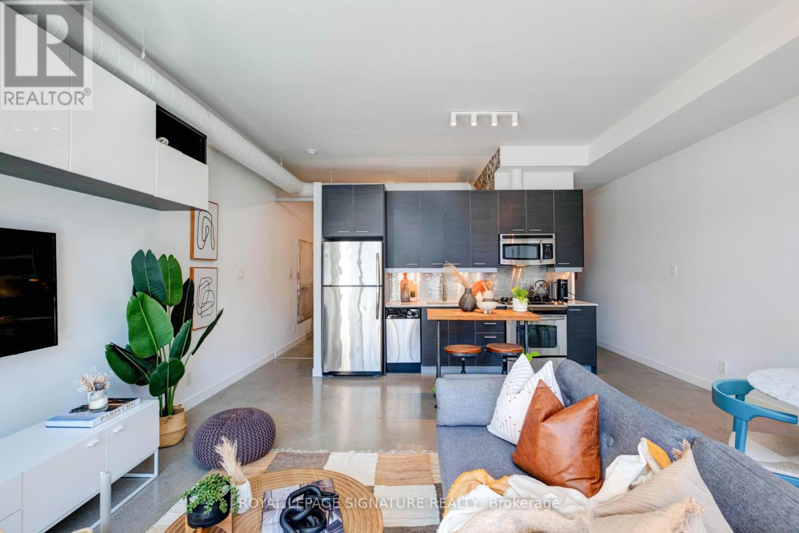 208 - 52 Sumach Street, Toronto, Ontario  M5A 3J7 - Photo 8 - C12509570