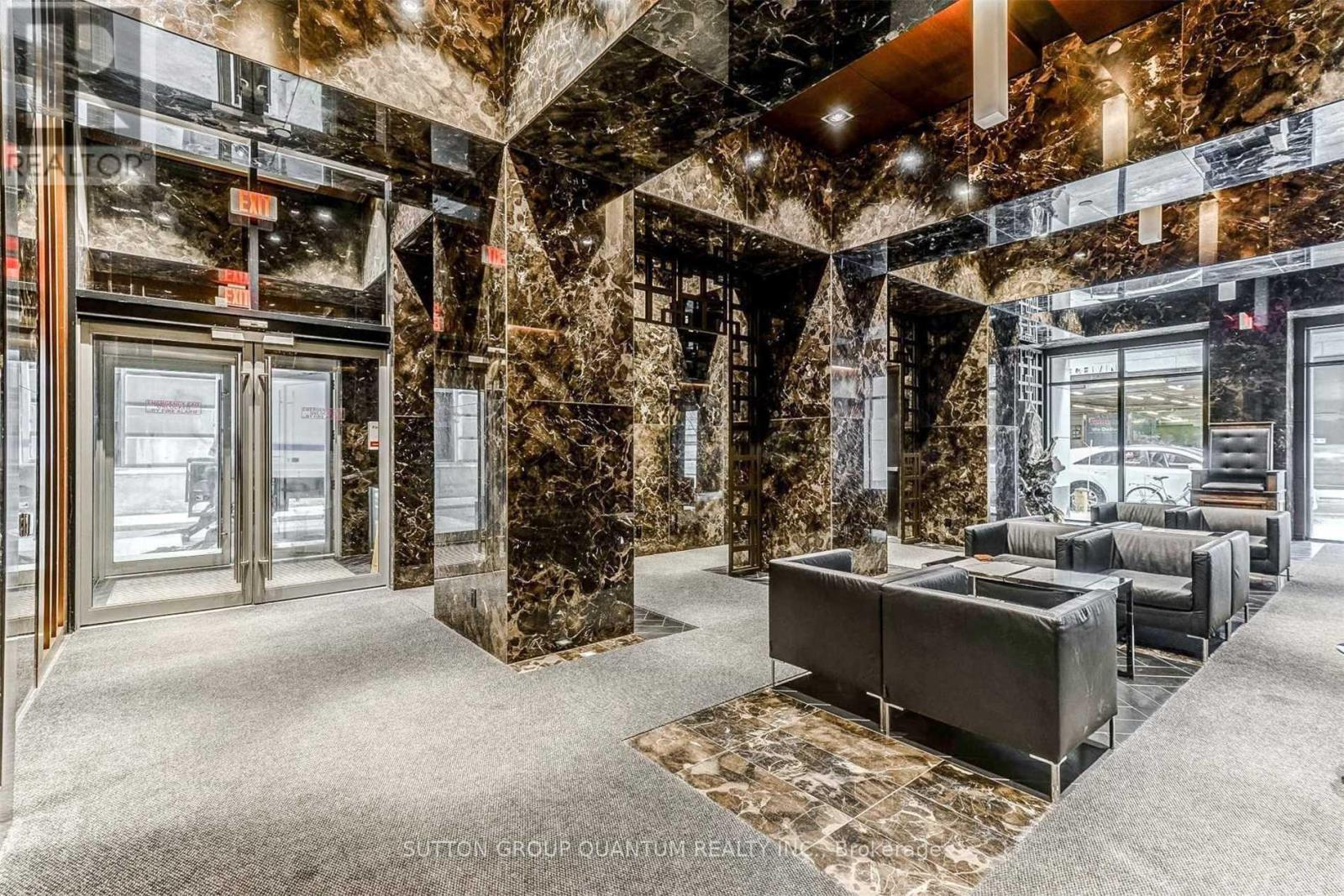 4808 - 70 Temperance Street, Toronto, Ontario  M5H 0B1 - Photo 12 - C12509582