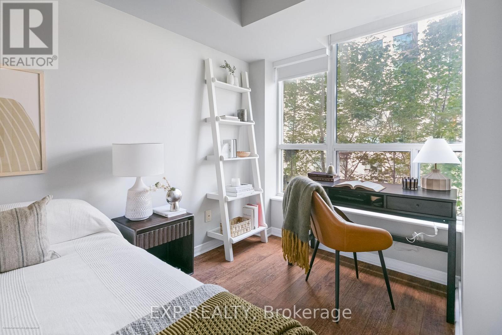 527 - 109 Front Street E, Toronto, Ontario  M5A 4P7 - Photo 25 - C12509720