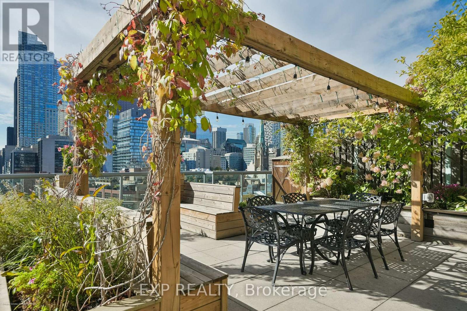 527 - 109 Front Street E, Toronto, Ontario  M5A 4P7 - Photo 33 - C12509720