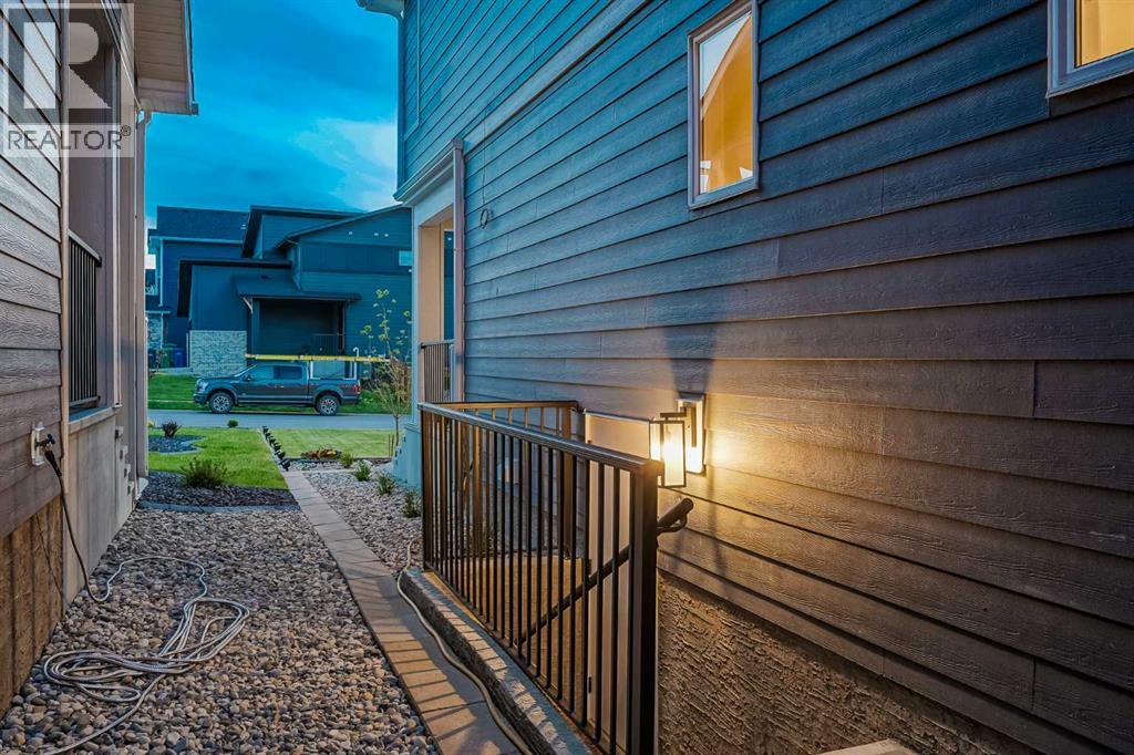 105 Chokecherry Ridge, Rural Rocky View County, Alberta  T3Z 0G3 - Photo 44 - A2257582