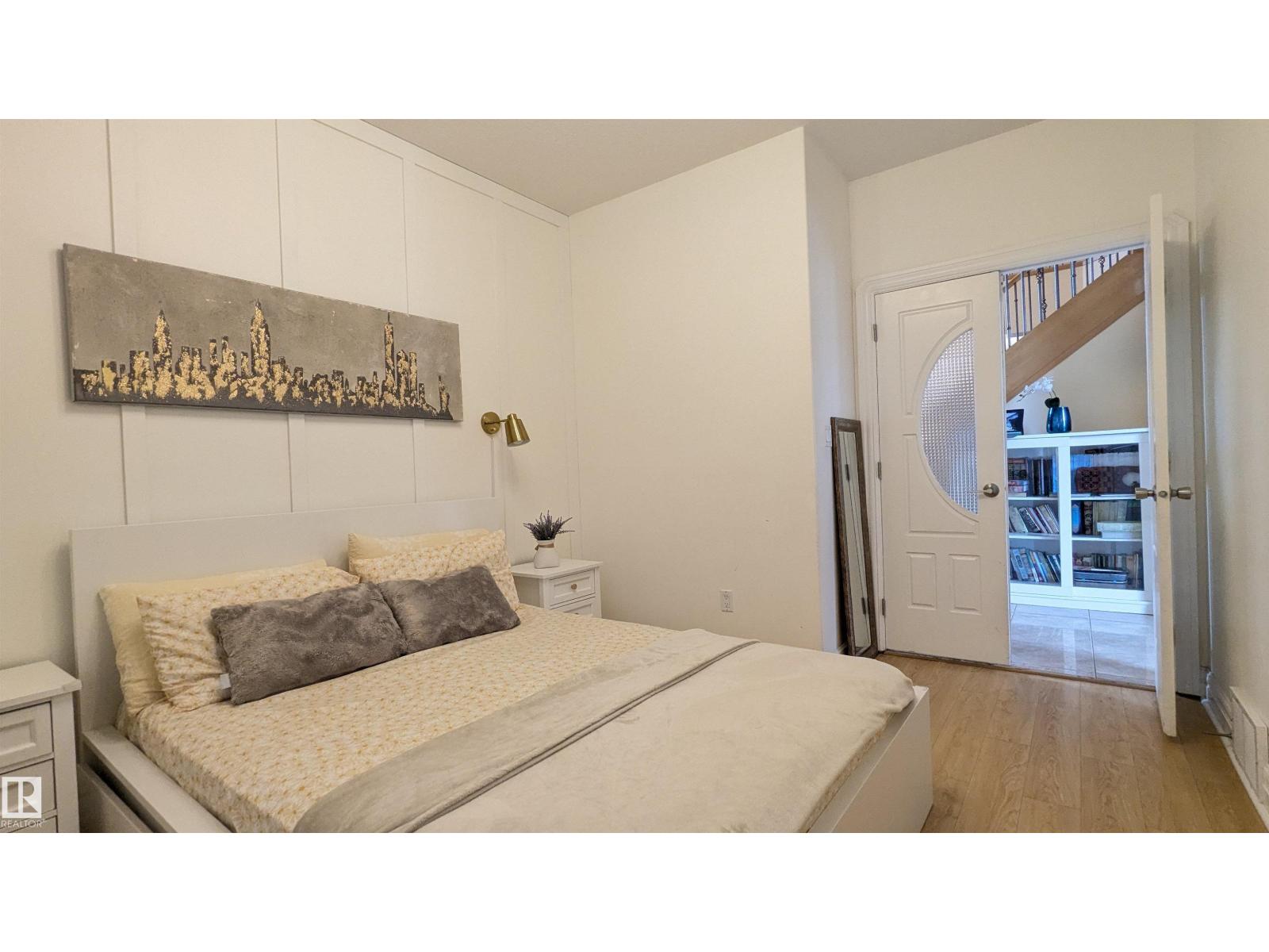 6819 18 Av Sw, Edmonton, Alberta  T6X 0C9 - Photo 9 - E4456512