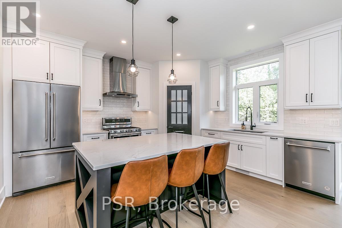 1306 Squire Street, Innisfil (Lefroy), Ontario  L0L 1W0 - Photo 16 - N12509120