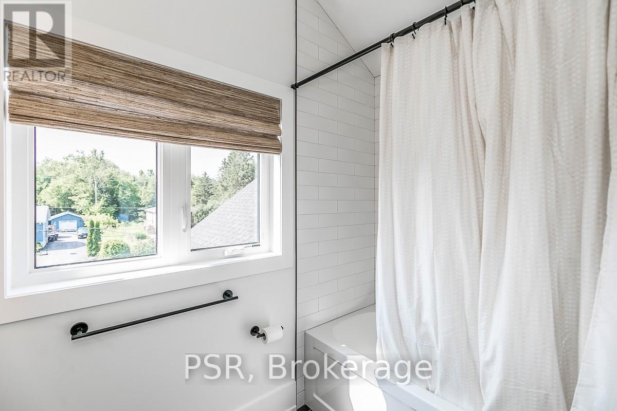 1306 Squire Street, Innisfil (Lefroy), Ontario  L0L 1W0 - Photo 24 - N12509120