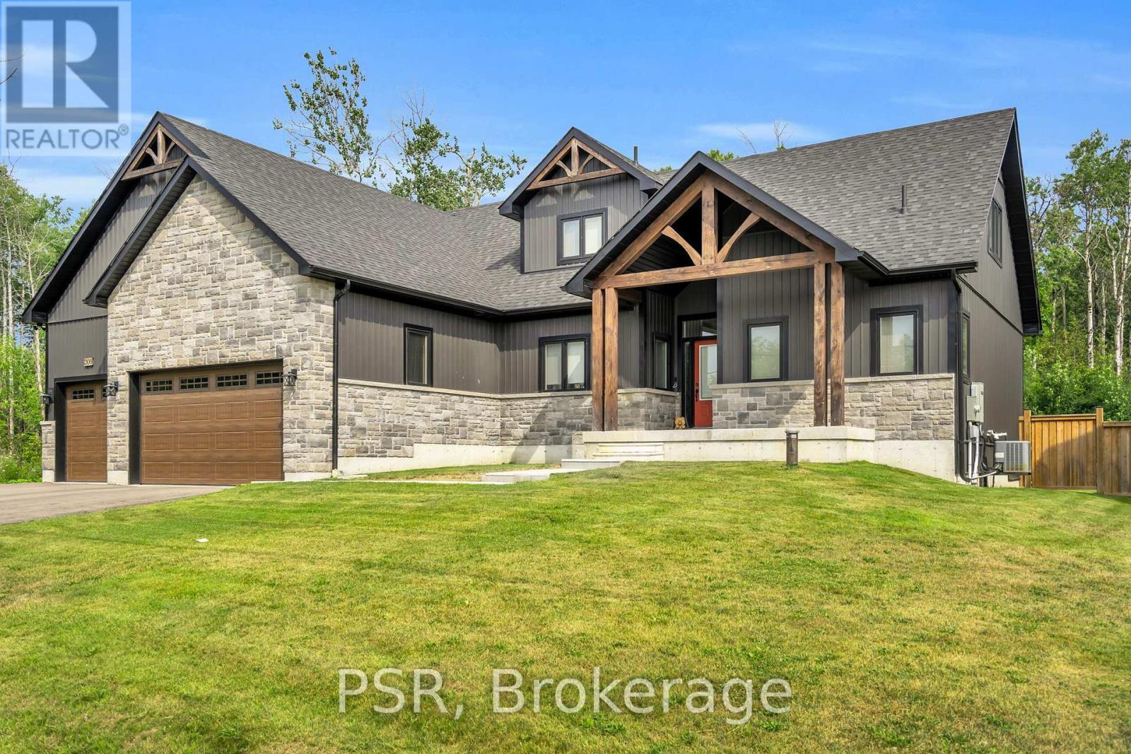 1306 Squire Street, Innisfil (Lefroy), Ontario  L0L 1W0 - Photo 4 - N12509120