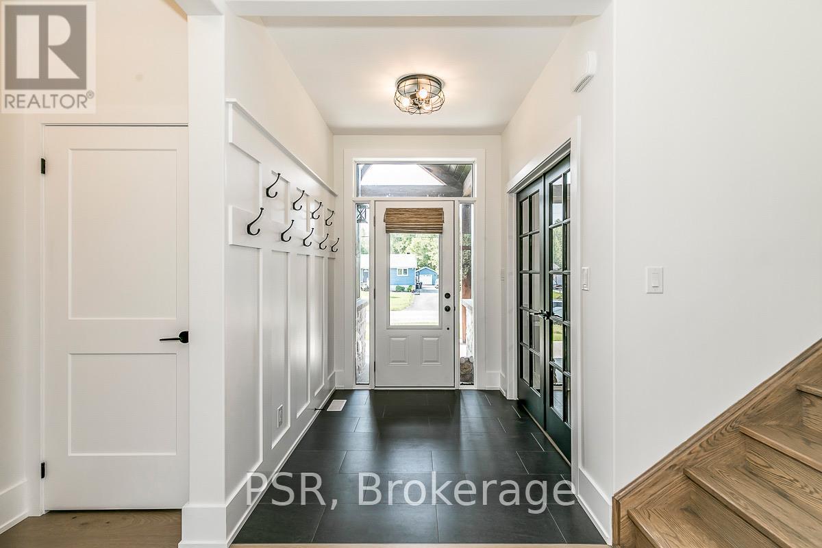 1306 Squire Street, Innisfil (Lefroy), Ontario  L0L 1W0 - Photo 7 - N12509120