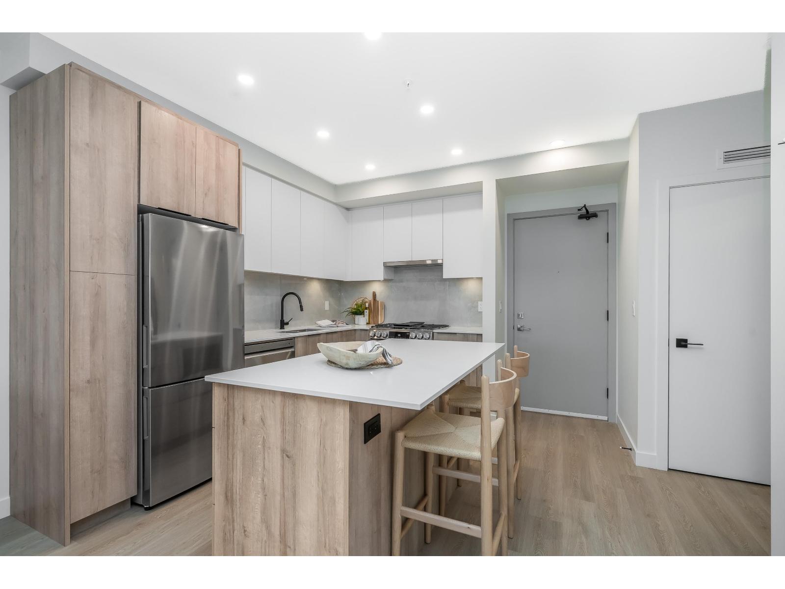 A411 7980 206a Street, Langley, British Columbia V2Y 3Z8 - Photo 2 - R3064614