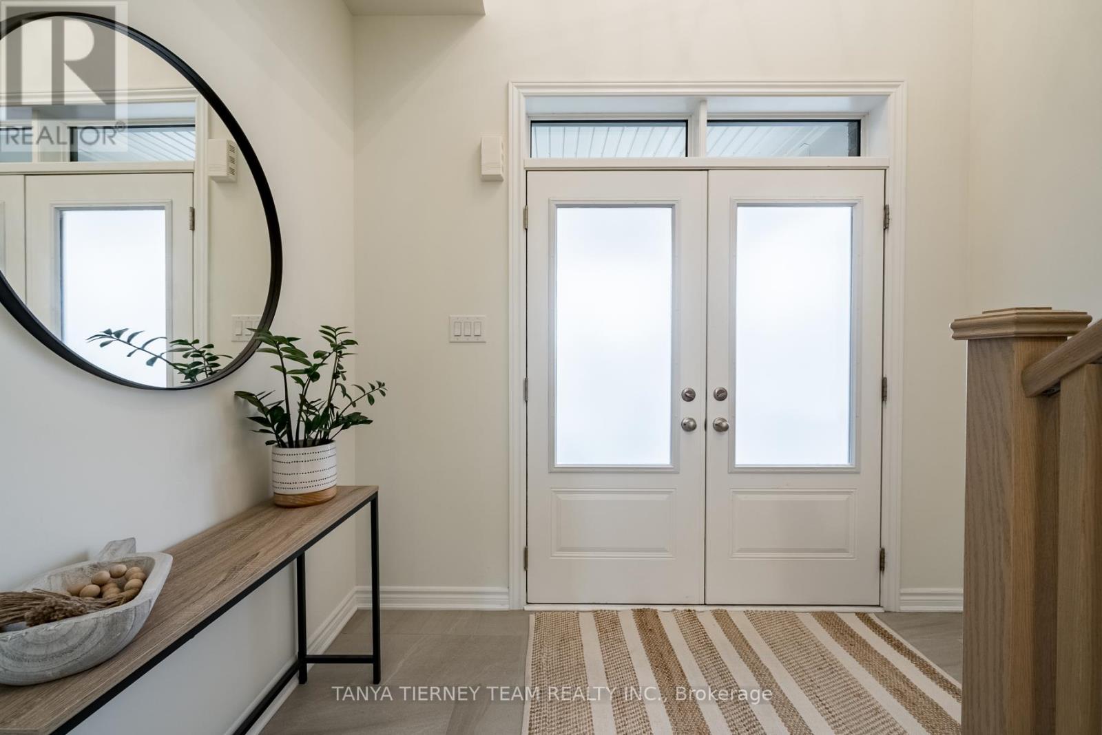 24 Lockyer Drive, Whitby, Ontario  L1P 0M1 - Photo 7 - E12509642