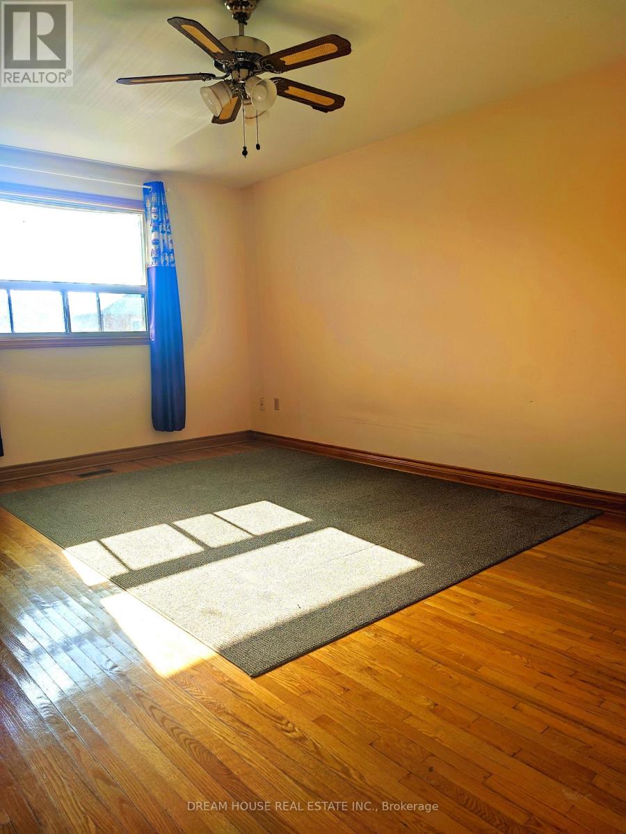 Main - 176 Conlins Road, Toronto, Ontario  M1C 1C5 - Photo 10 - E12509658