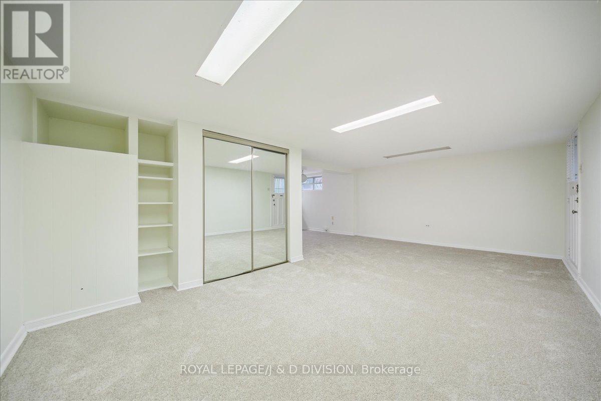 108 Glen Albert Drive, Toronto, Ontario  M4B 1J2 - Photo 27 - E12508174