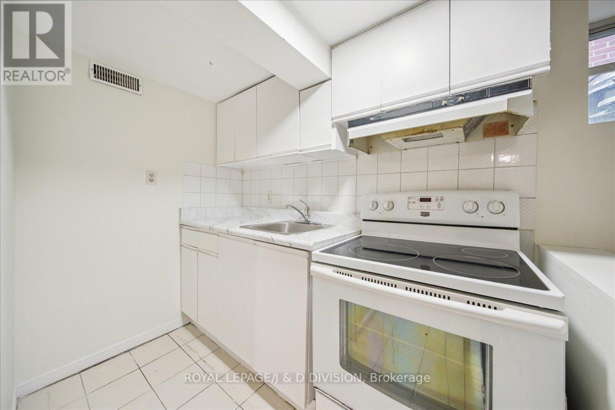 108 Glen Albert Drive, Toronto, Ontario  M4B 1J2 - Photo 29 - E12508174