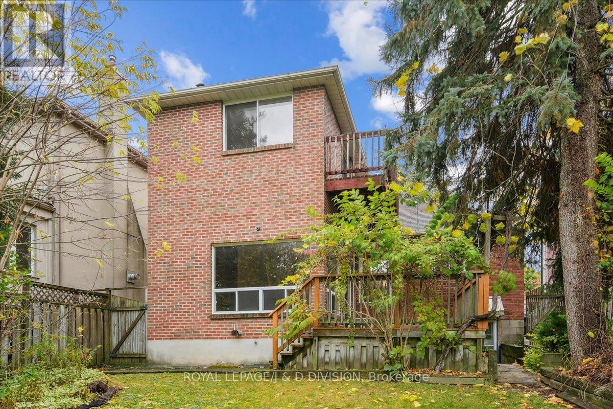 108 Glen Albert Drive, Toronto, Ontario  M4B 1J2 - Photo 36 - E12508174