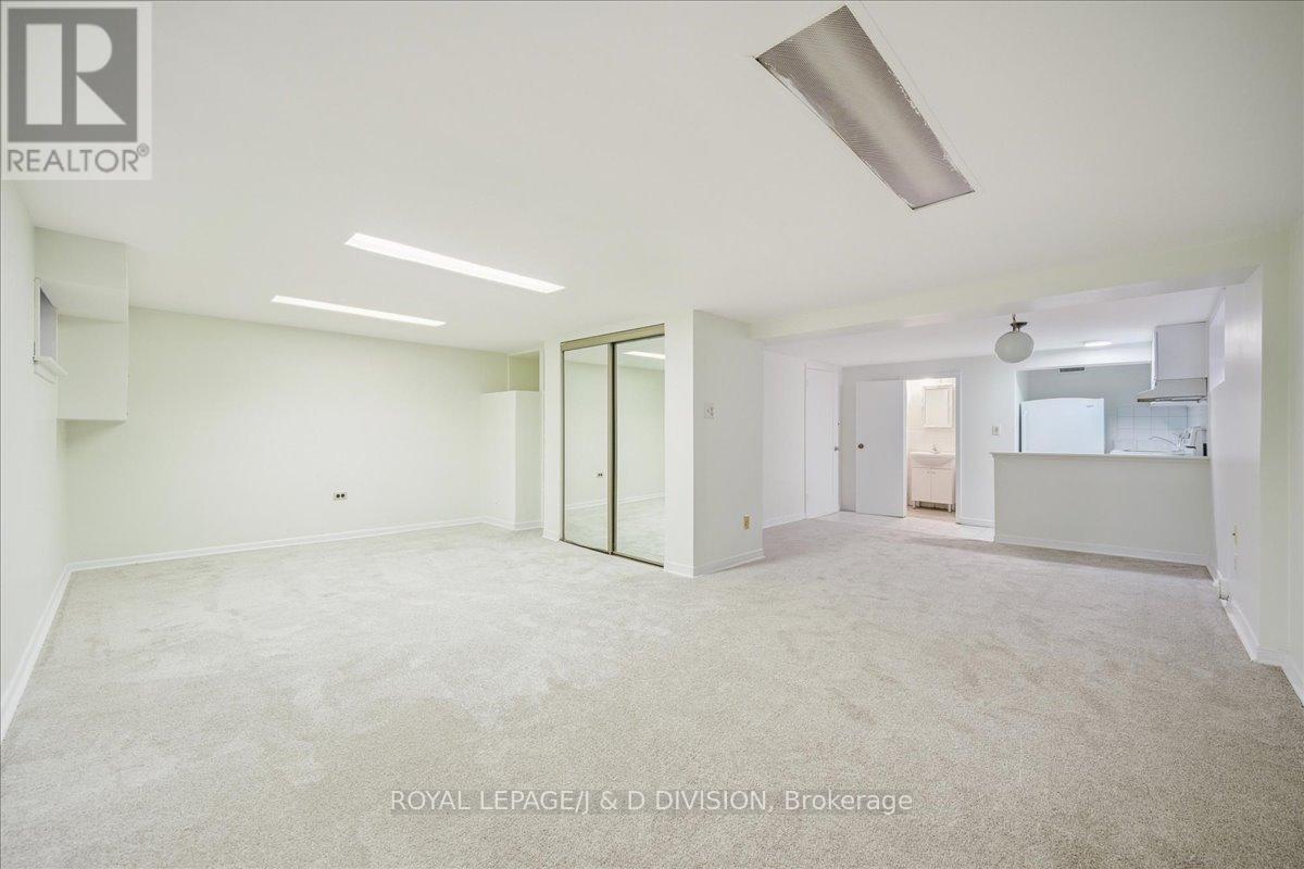 108 Glen Albert Drive, Toronto, Ontario  M4B 1J2 - Photo 26 - E12508174