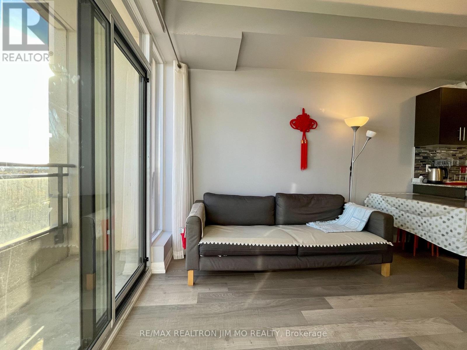 1503 - 9506 Markham Road, Markham (Wismer), Ontario  L6E 0S5 - Photo 4 - N12484962