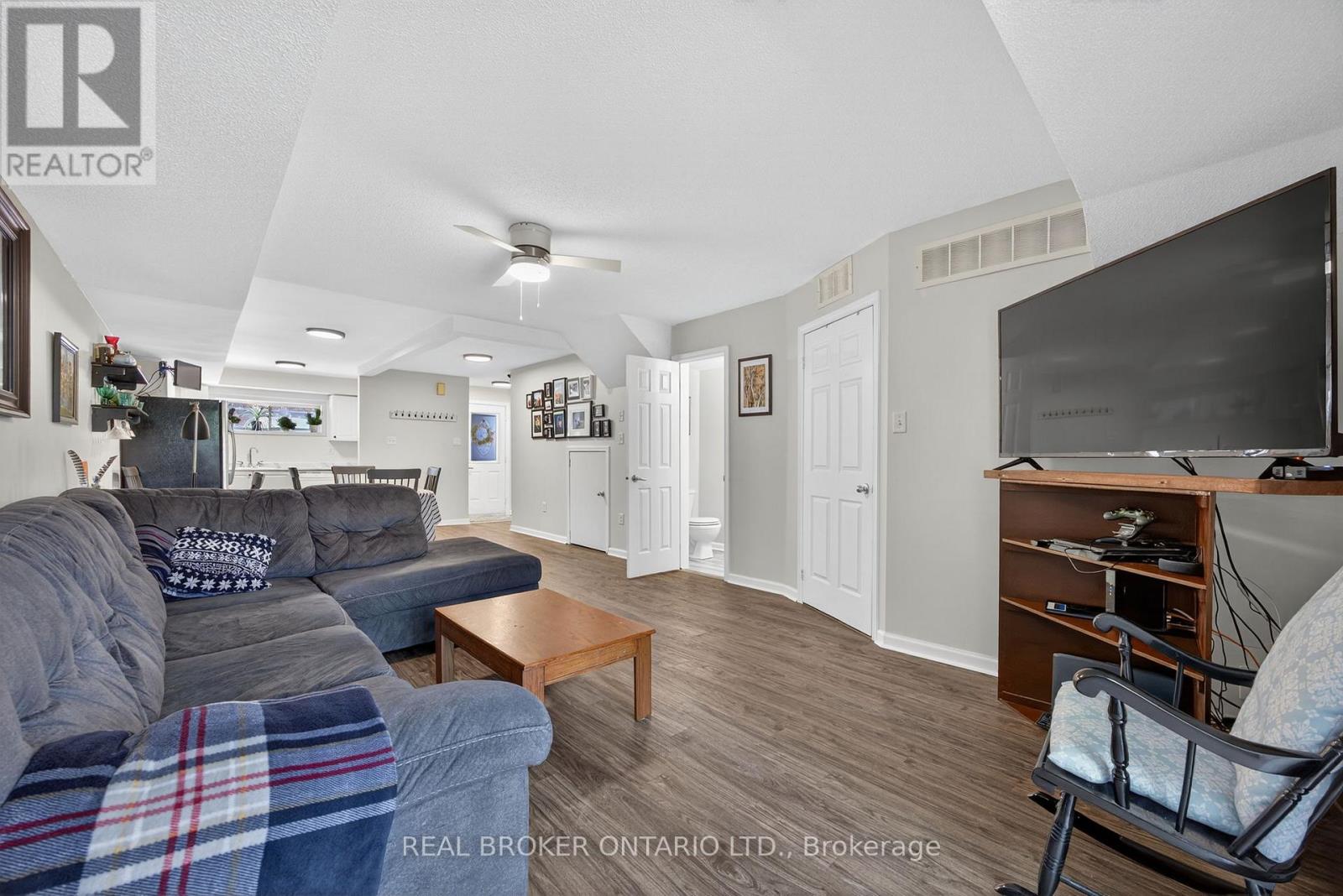 1 - 237 Ferndale Drive S, Barrie, Ontario  L4N 0T6 - Photo 12 - S12341520