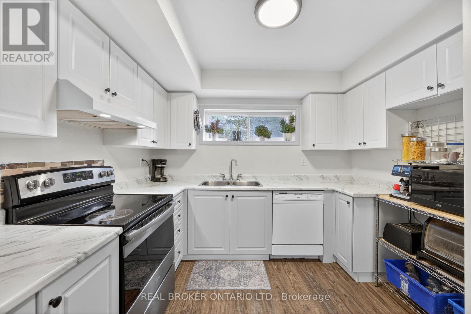 1 - 237 Ferndale Drive S, Barrie, Ontario  L4N 0T6 - Photo 6 - S12341520