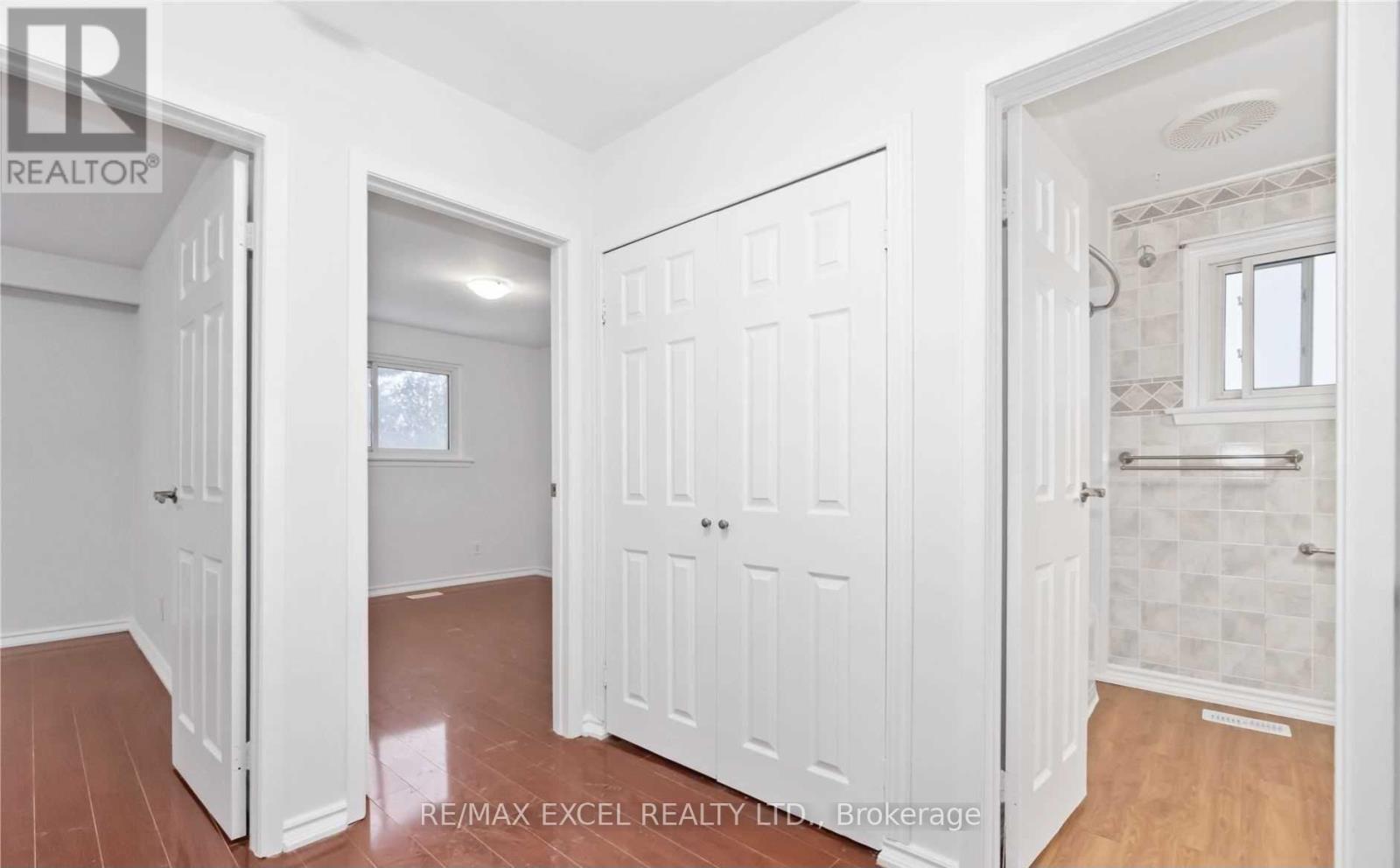 341 Crosby Avenue, Richmond Hill, Ontario  L4C 2R5 - Photo 9 - N12509538