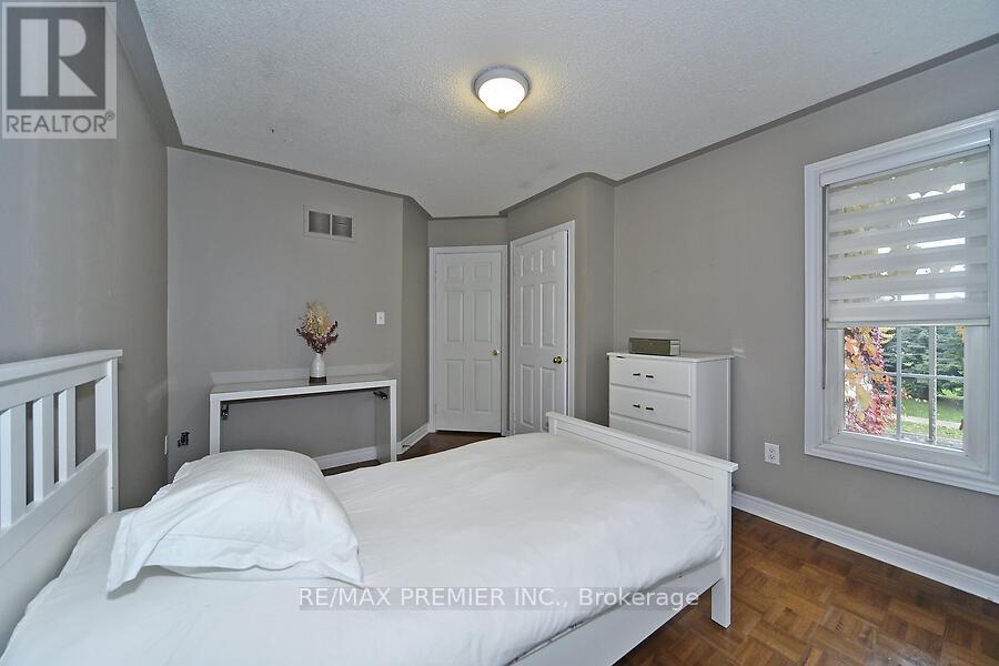 48 Pottery Place, Vaughan, Ontario  L4L 9H6 - Photo 18 - N12509544