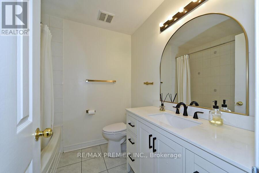 48 Pottery Place, Vaughan, Ontario  L4L 9H6 - Photo 21 - N12509544