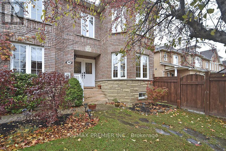 48 Pottery Place, Vaughan, Ontario  L4L 9H6 - Photo 3 - N12509544