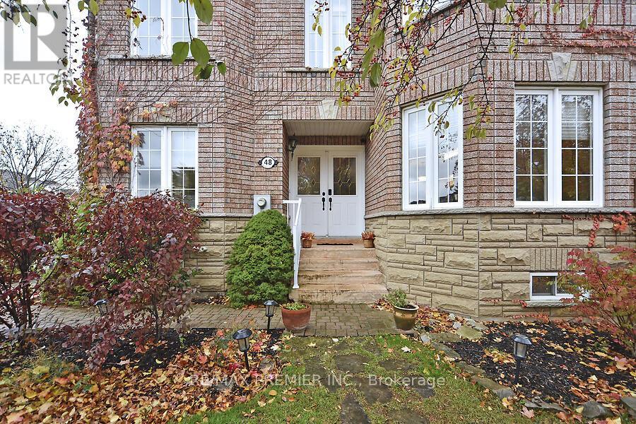 48 Pottery Place, Vaughan, Ontario  L4L 9H6 - Photo 4 - N12509544
