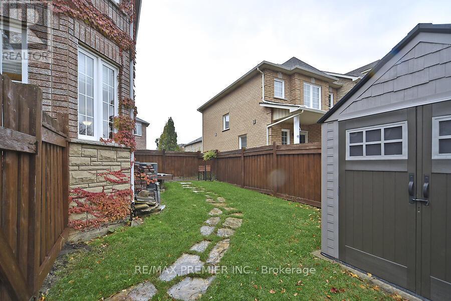48 Pottery Place, Vaughan, Ontario  L4L 9H6 - Photo 40 - N12509544