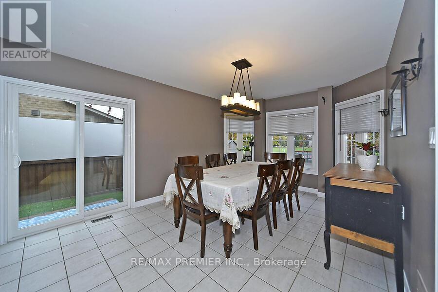 48 Pottery Place, Vaughan, Ontario  L4L 9H6 - Photo 8 - N12509544