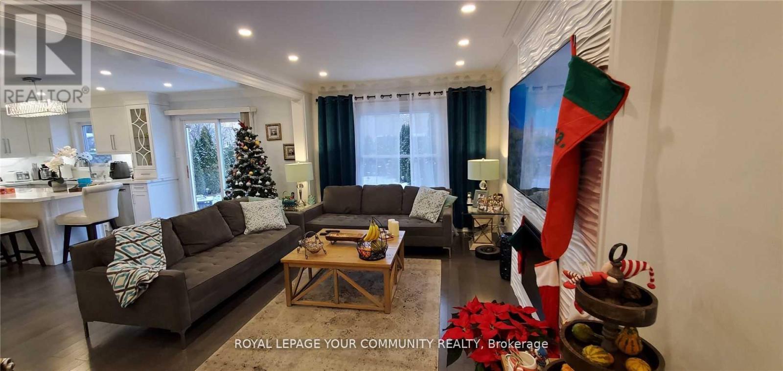 Main & 2nd Floor - 61 Nightstar Drive, Richmond Hill, Ontario  L4C 8H8 - Photo 11 - N12509612