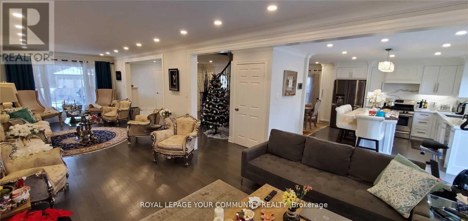 Main & 2nd Floor - 61 Nightstar Drive, Richmond Hill, Ontario  L4C 8H8 - Photo 12 - N12509612