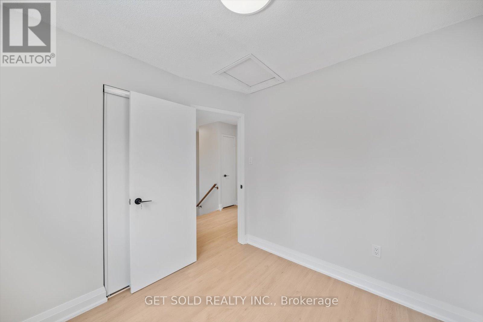 232 Kozlov Street, Barrie (West Bayfield), Ontario  L4N 7H6 - Photo 23 - S12509508