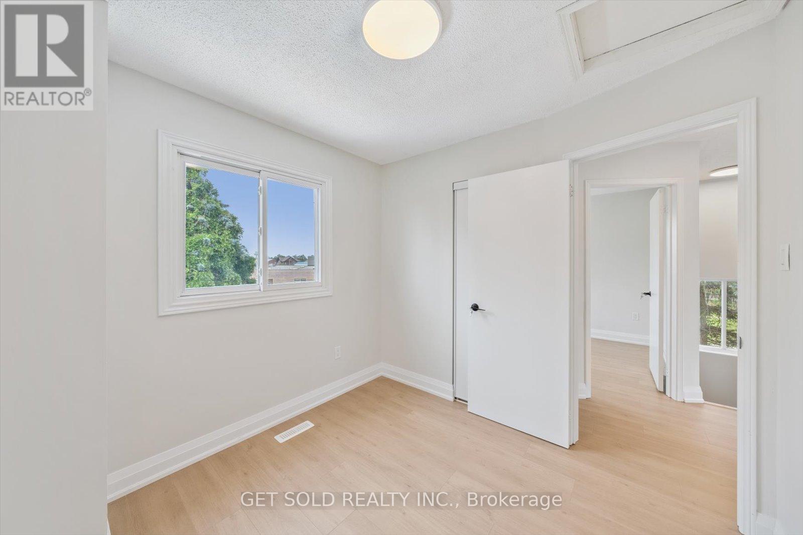 232 Kozlov Street, Barrie (West Bayfield), Ontario  L4N 7H6 - Photo 25 - S12509508