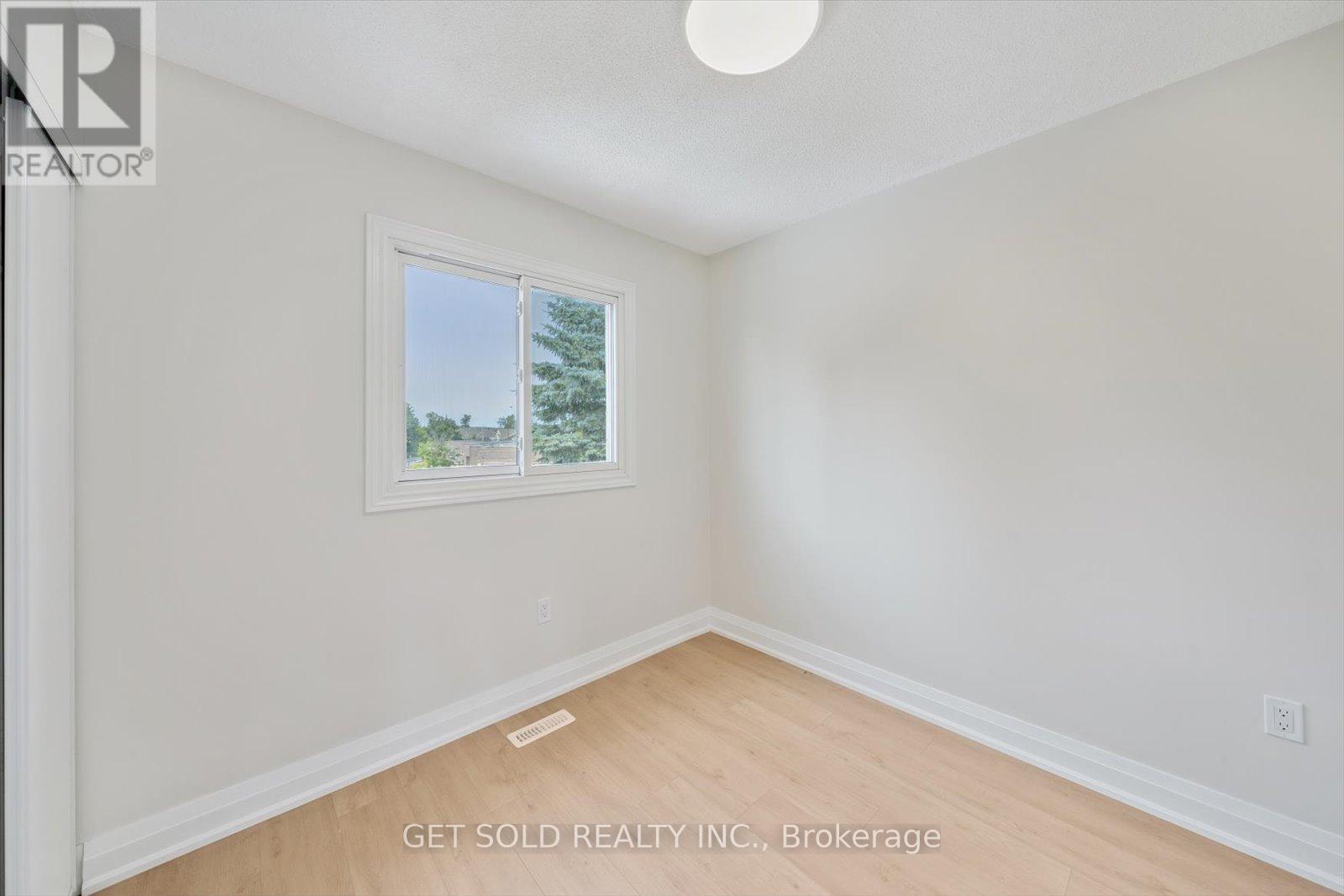 232 Kozlov Street, Barrie (West Bayfield), Ontario  L4N 7H6 - Photo 26 - S12509508