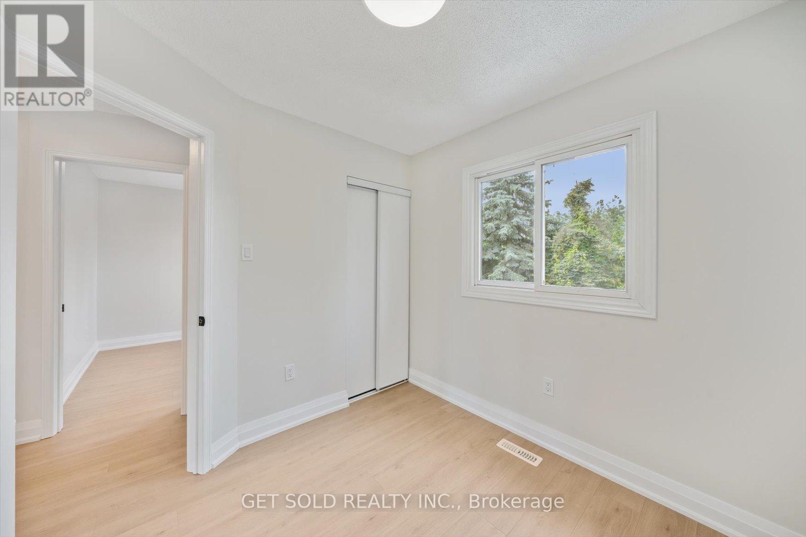 232 Kozlov Street, Barrie (West Bayfield), Ontario  L4N 7H6 - Photo 27 - S12509508