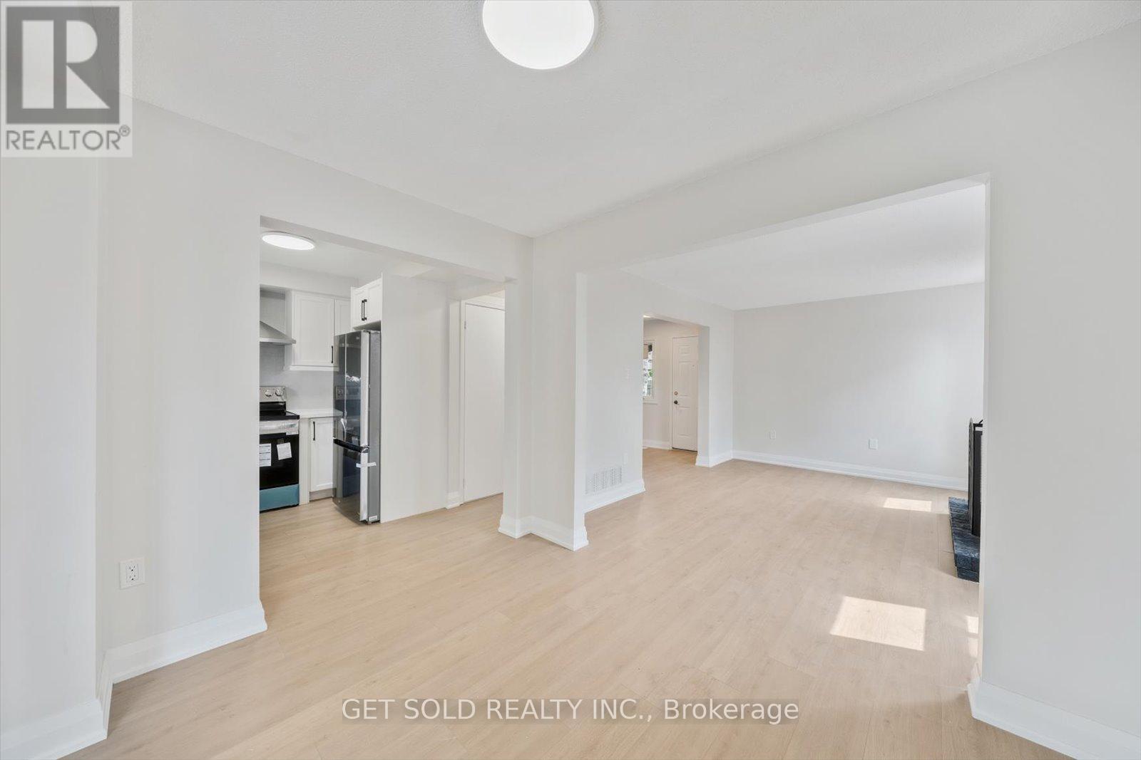 232 Kozlov Street, Barrie (West Bayfield), Ontario  L4N 7H6 - Photo 7 - S12509508