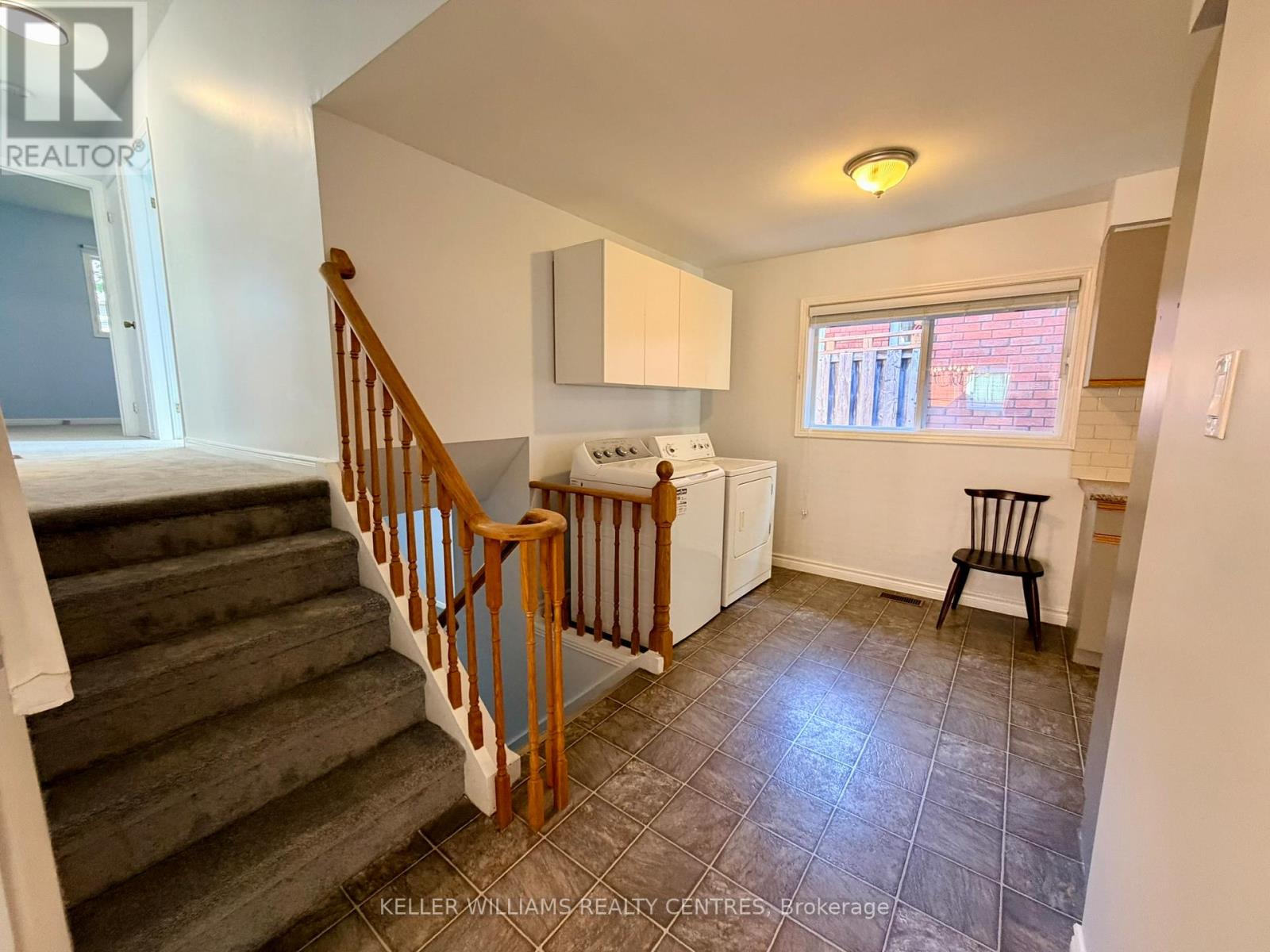 35 Buchanan Street, Barrie (Grove East), Ontario  L4M 6B5 - Photo 19 - S12509528