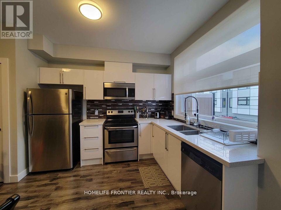 3 Upper - 540 Essa Road, Barrie (Holly), Ontario  L4N 9E5 - Photo 8 - S12509634