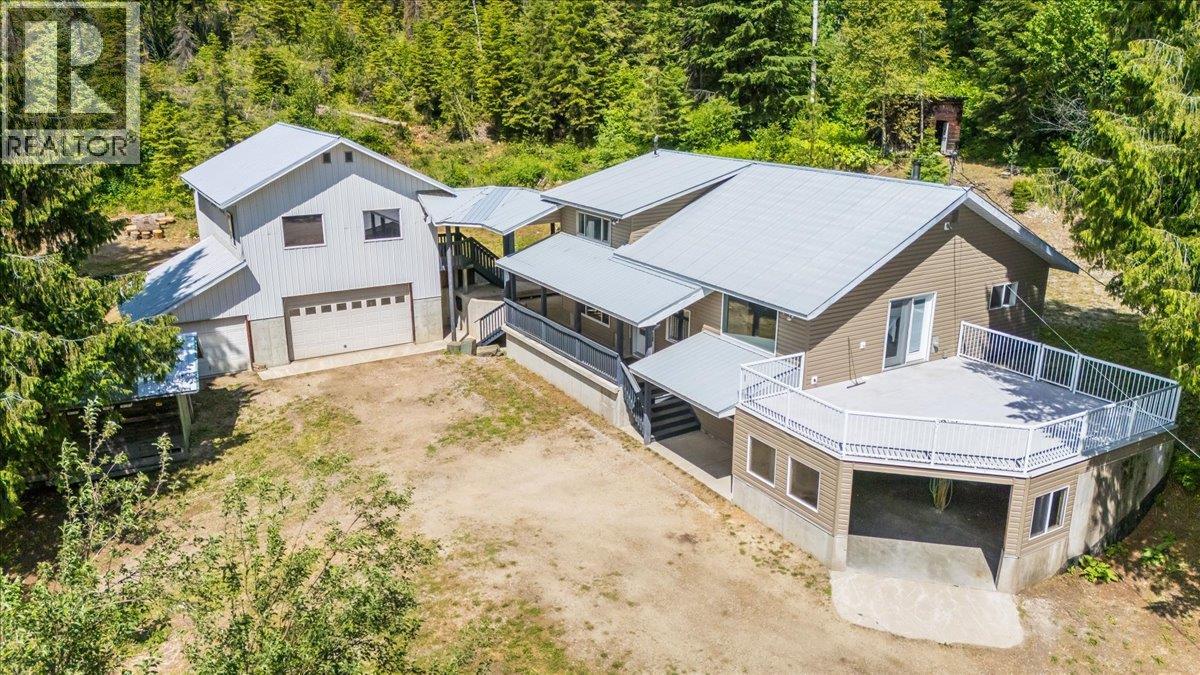 5270 Callbeck Road, Nelson, British Columbia
